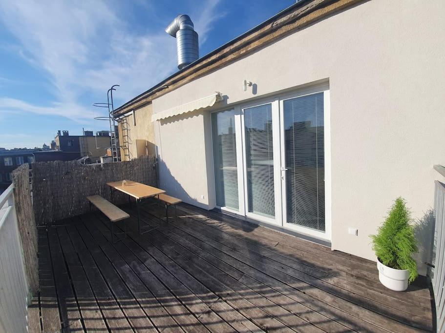Beauty On The Rooftop With Ac And Rooftop Terrace Budapest Esterno foto